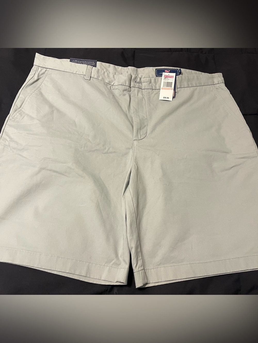 Vineyard Vines Men's Light Gray Flat-Front Shorts
